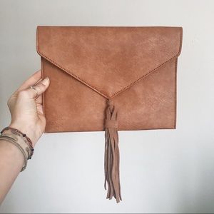 Francesca’s Clutch